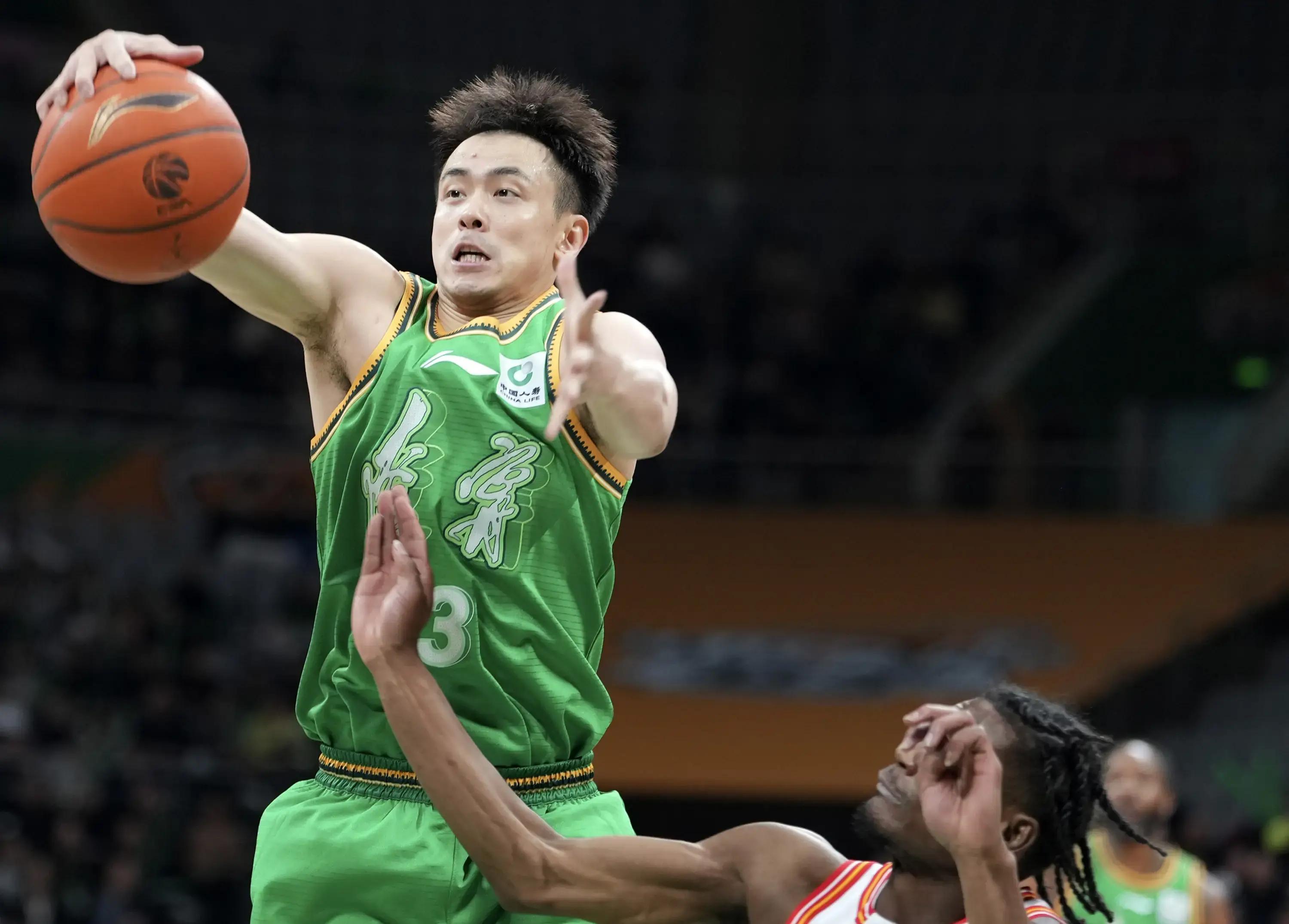 关于里尔止住颓势备战CBA常规赛曼城单刀错失备战CBA常规赛，网友：今晚洛杉矶湖人调整名单以备欧篮联的信息